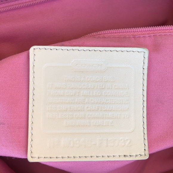 Coach F13732 SoHo Pleated Pebble Cream Leather Shoulder Zipper Bag - Picture 9 of 16